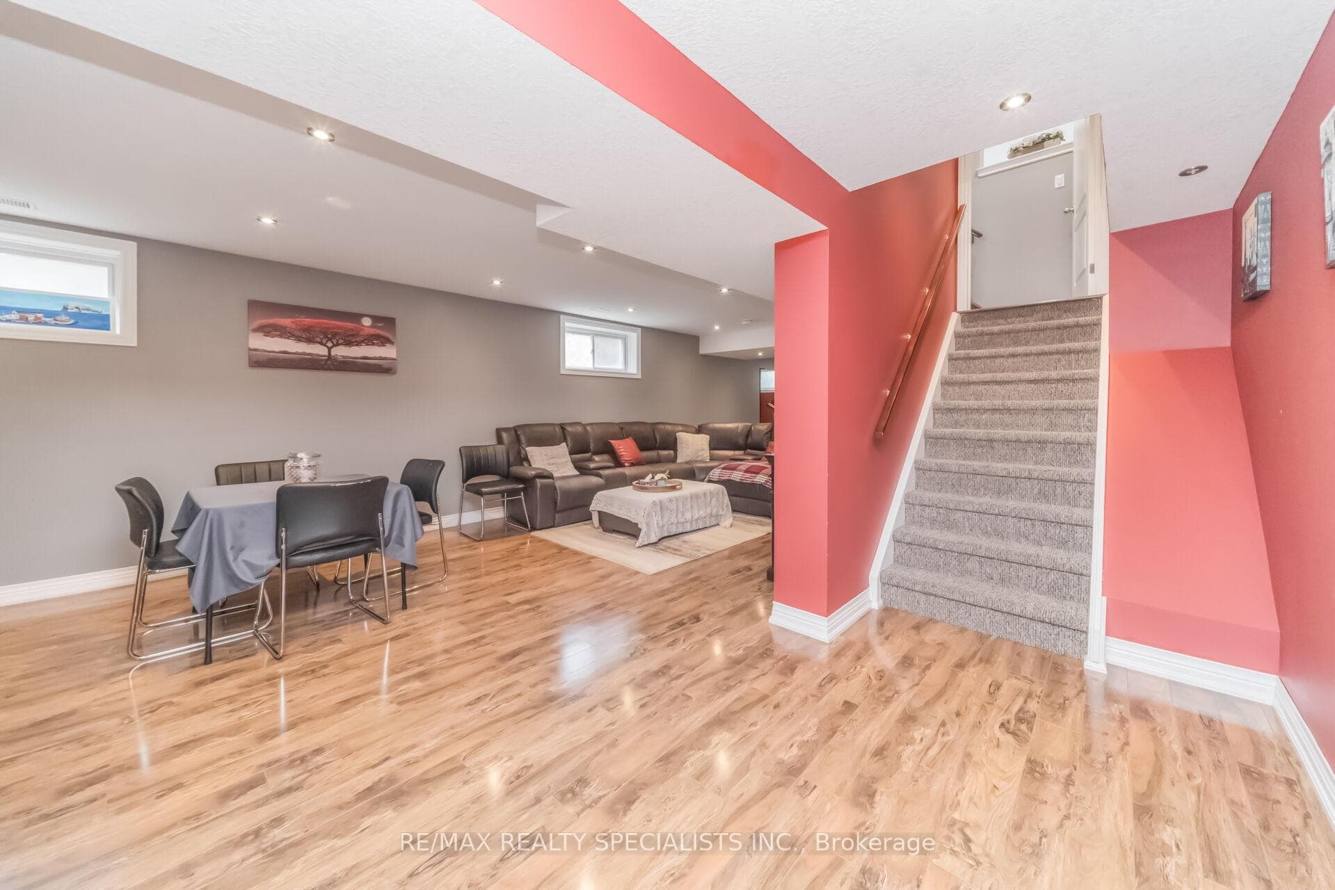 77 McMaster Road photo 34
