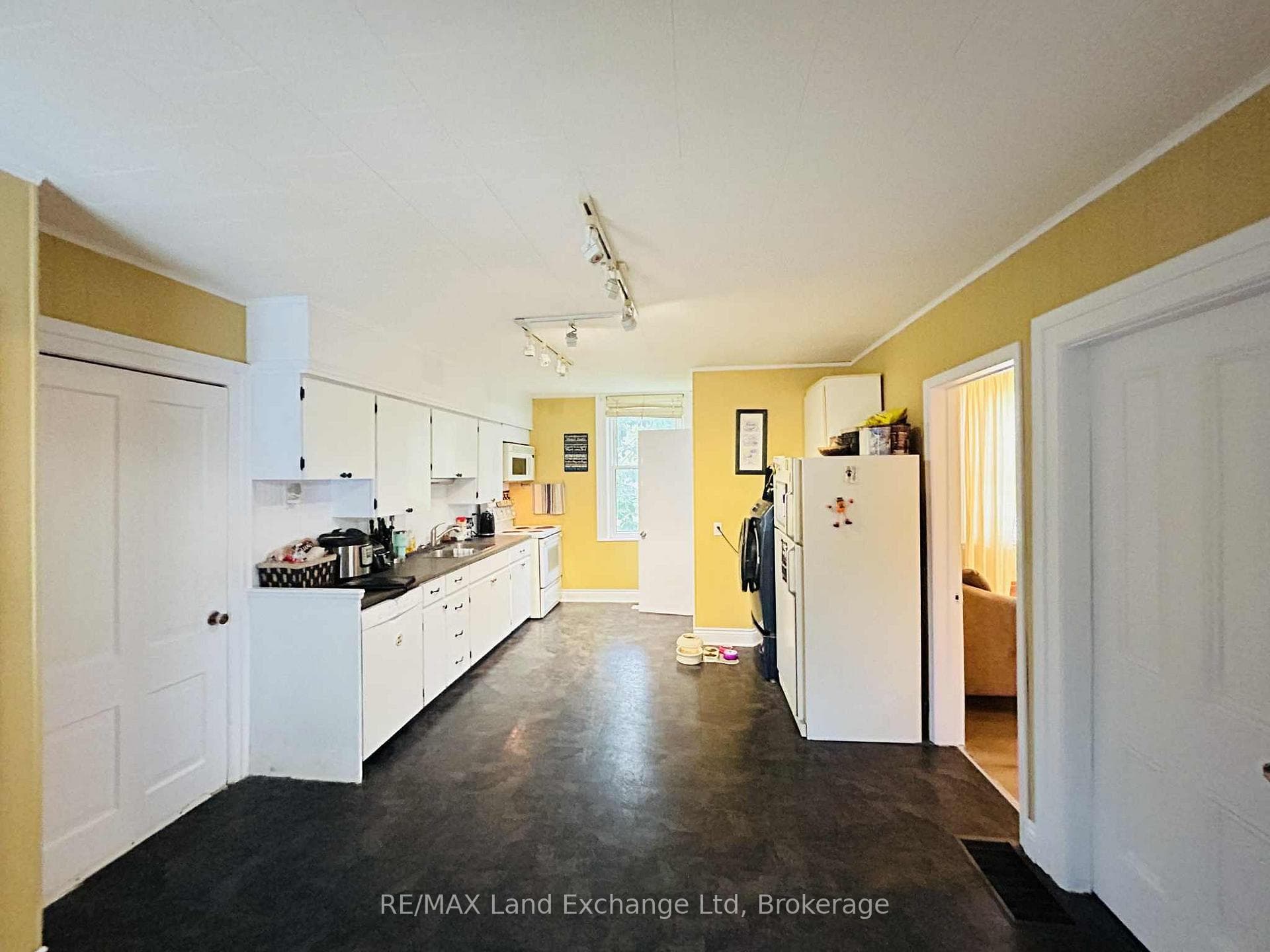 81 Patrick Street photo 7