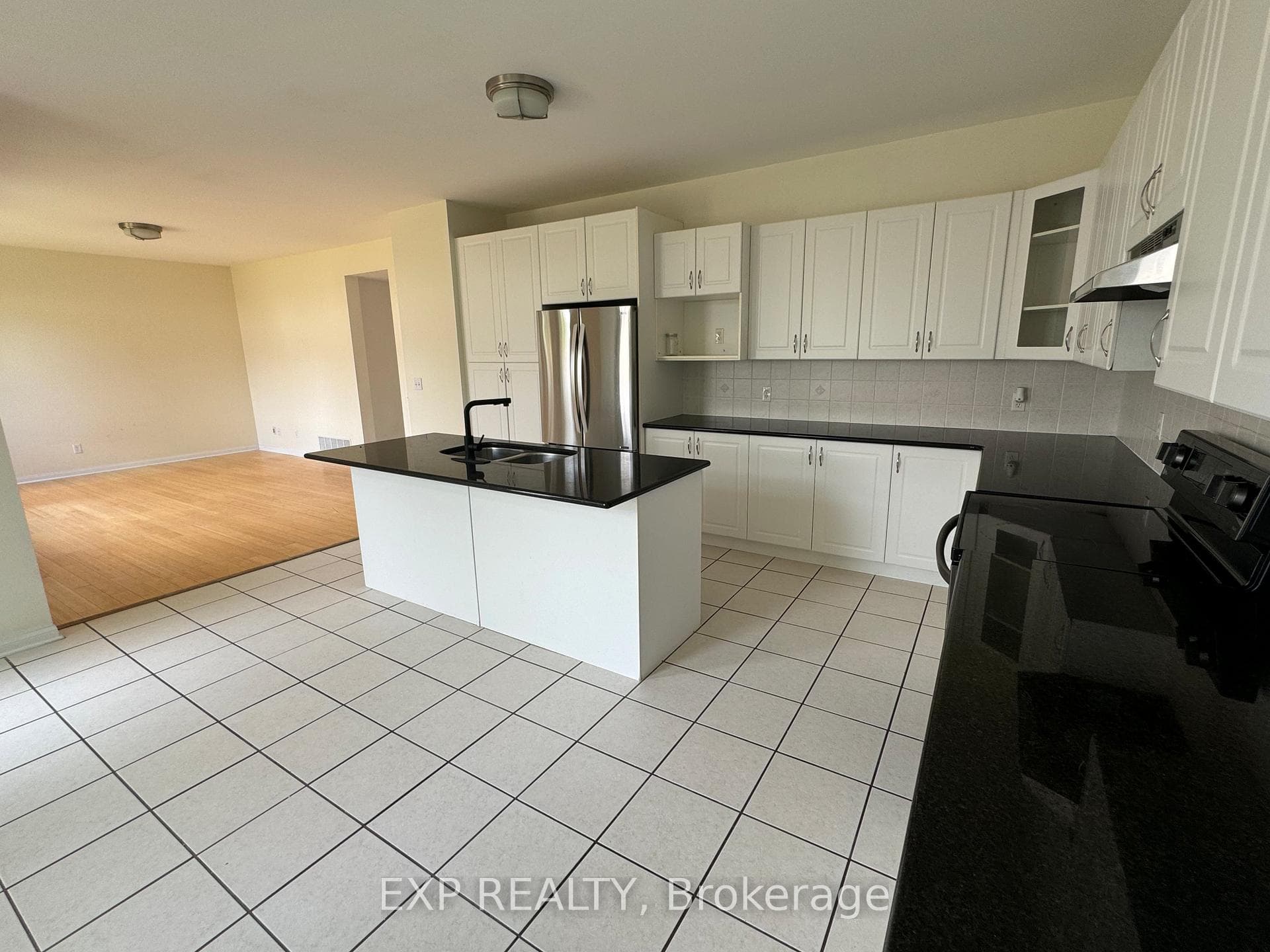 116 Zieman Crescent Unit Upper photo 14