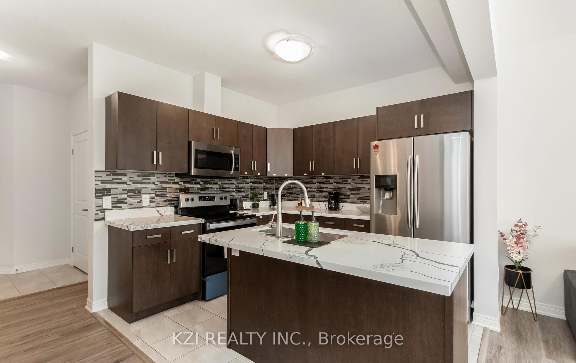 9561 Tallgrass Avenue photo 15