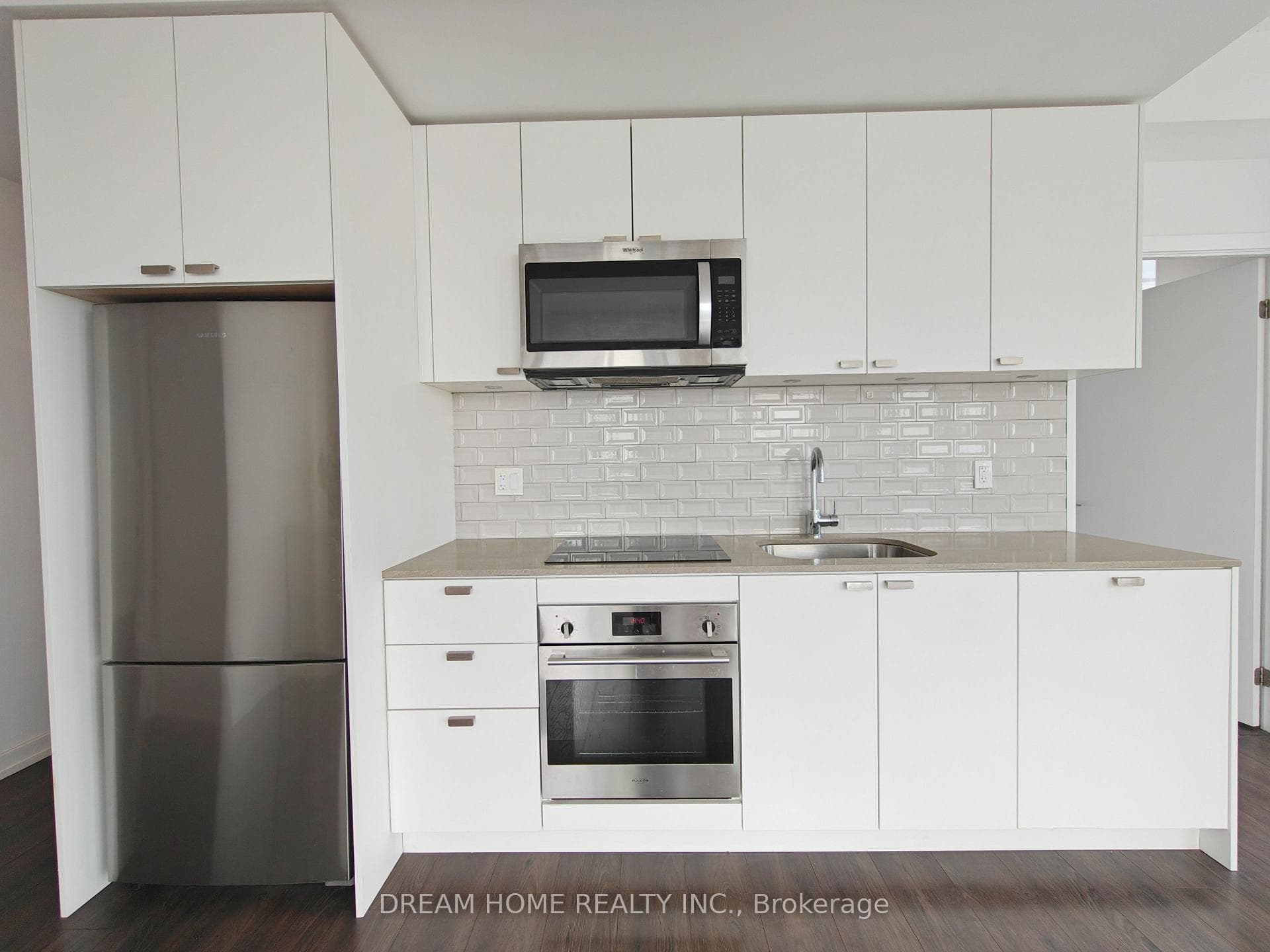 56 Forest Manor Road Unit 2102 photo 8