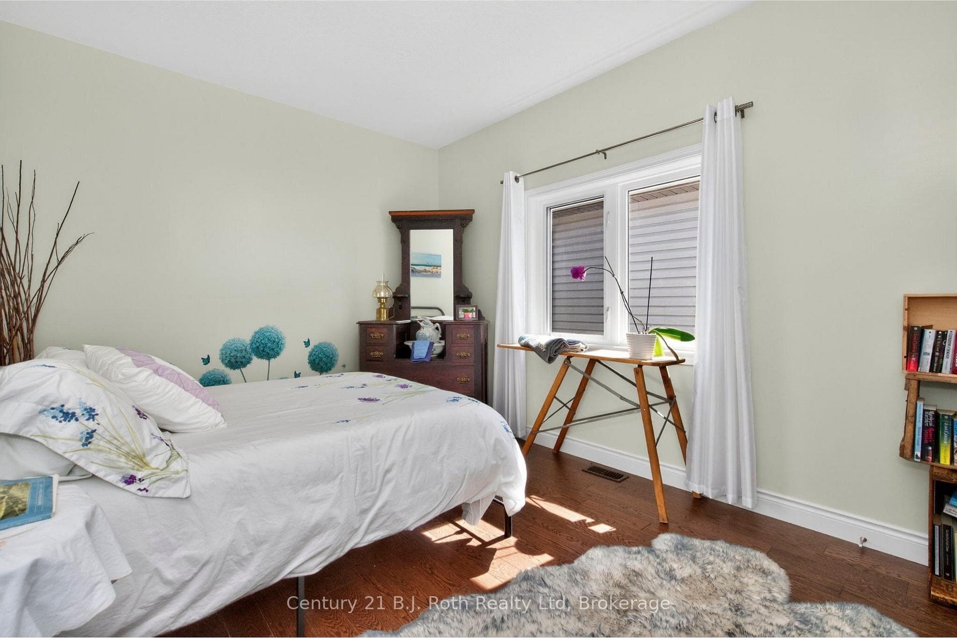 9 Charlie Rawson Boulevard photo 25