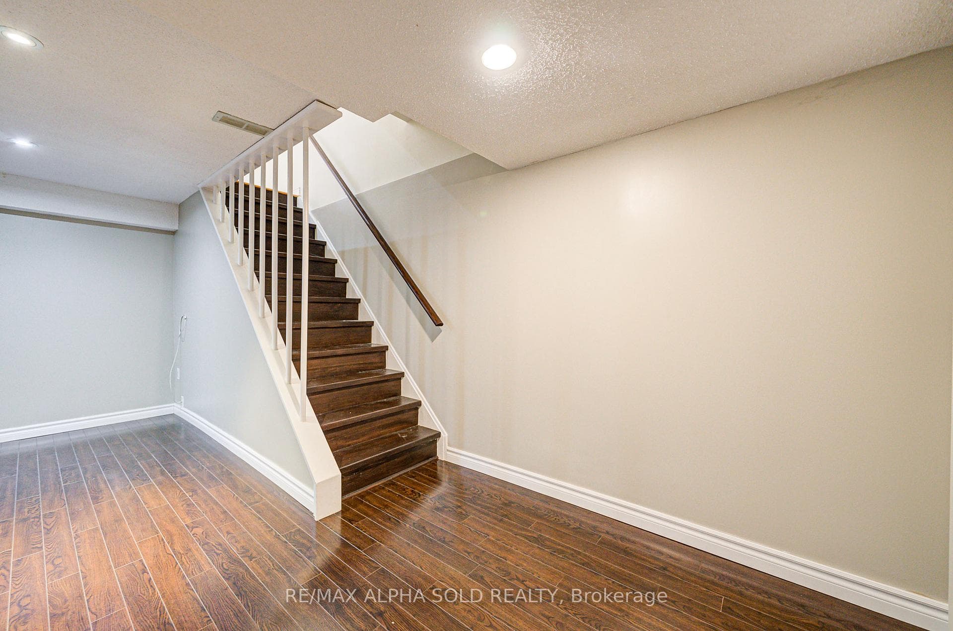 15 Grenbeck Drive photo 35