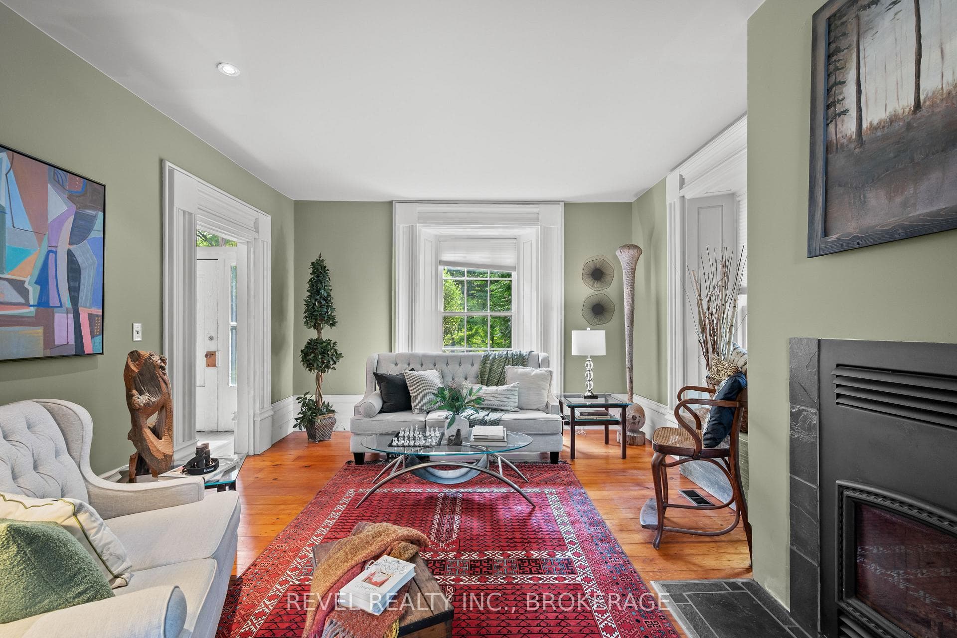 4247 Henderson Road photo 10