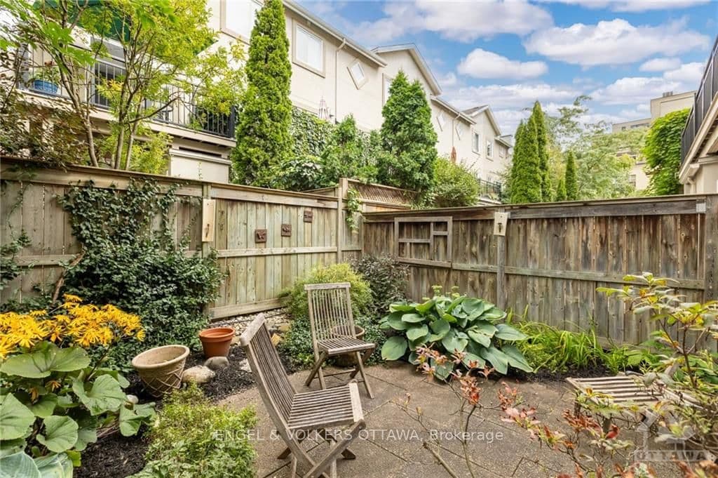 63 SPENCER Street photo 30