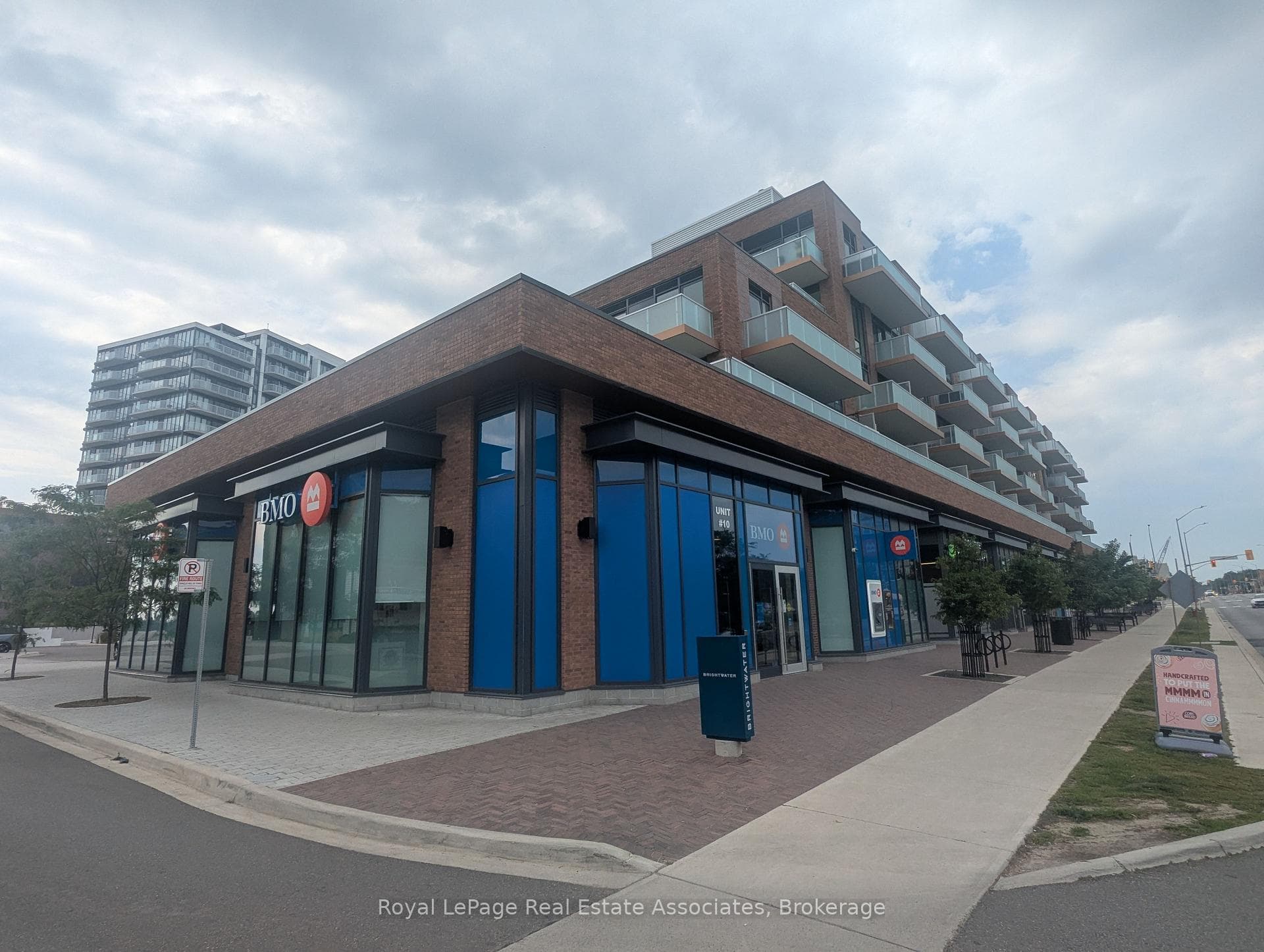 215 Lakeshore Road Unit 447 photo 15