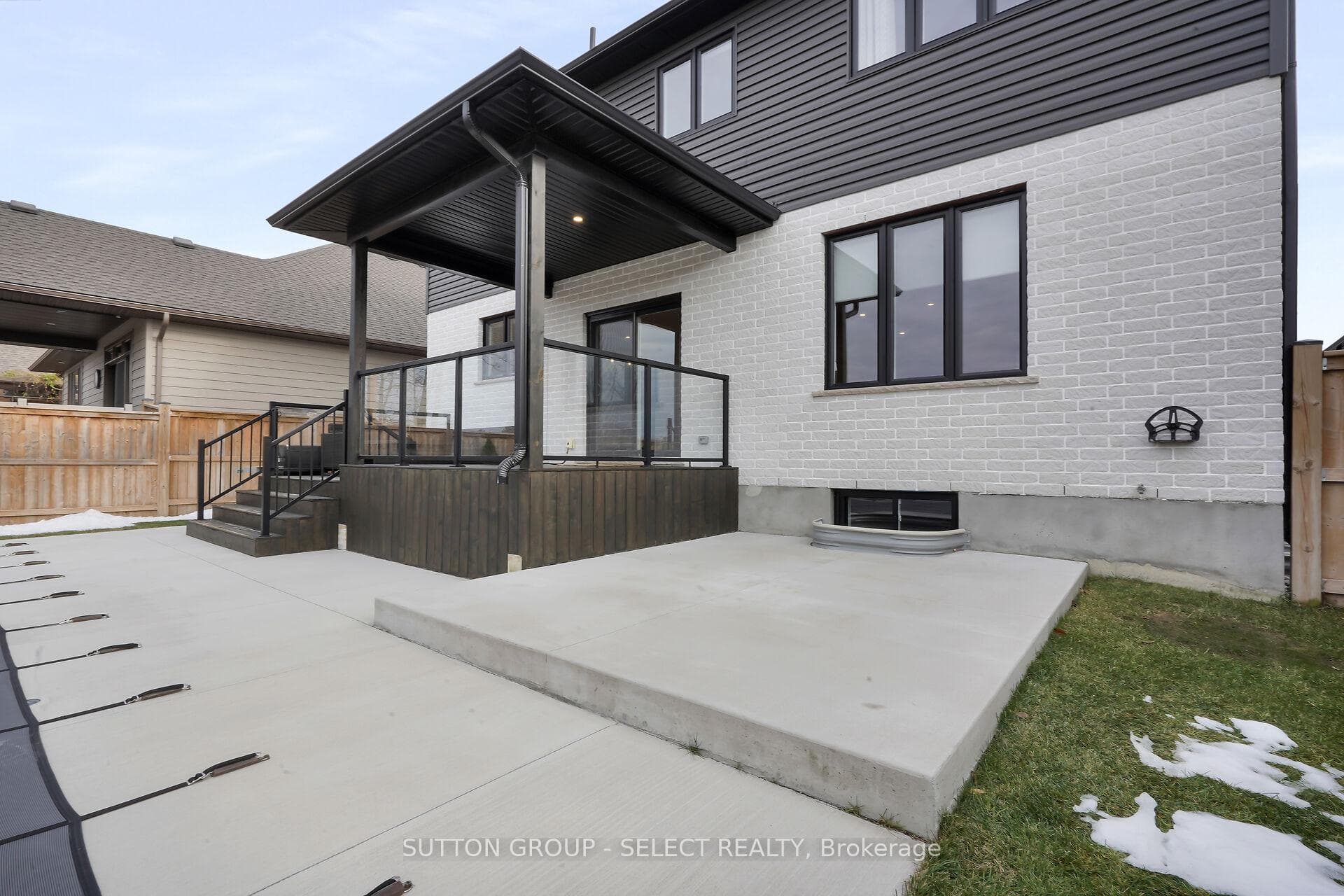 173 Collins Way photo 42