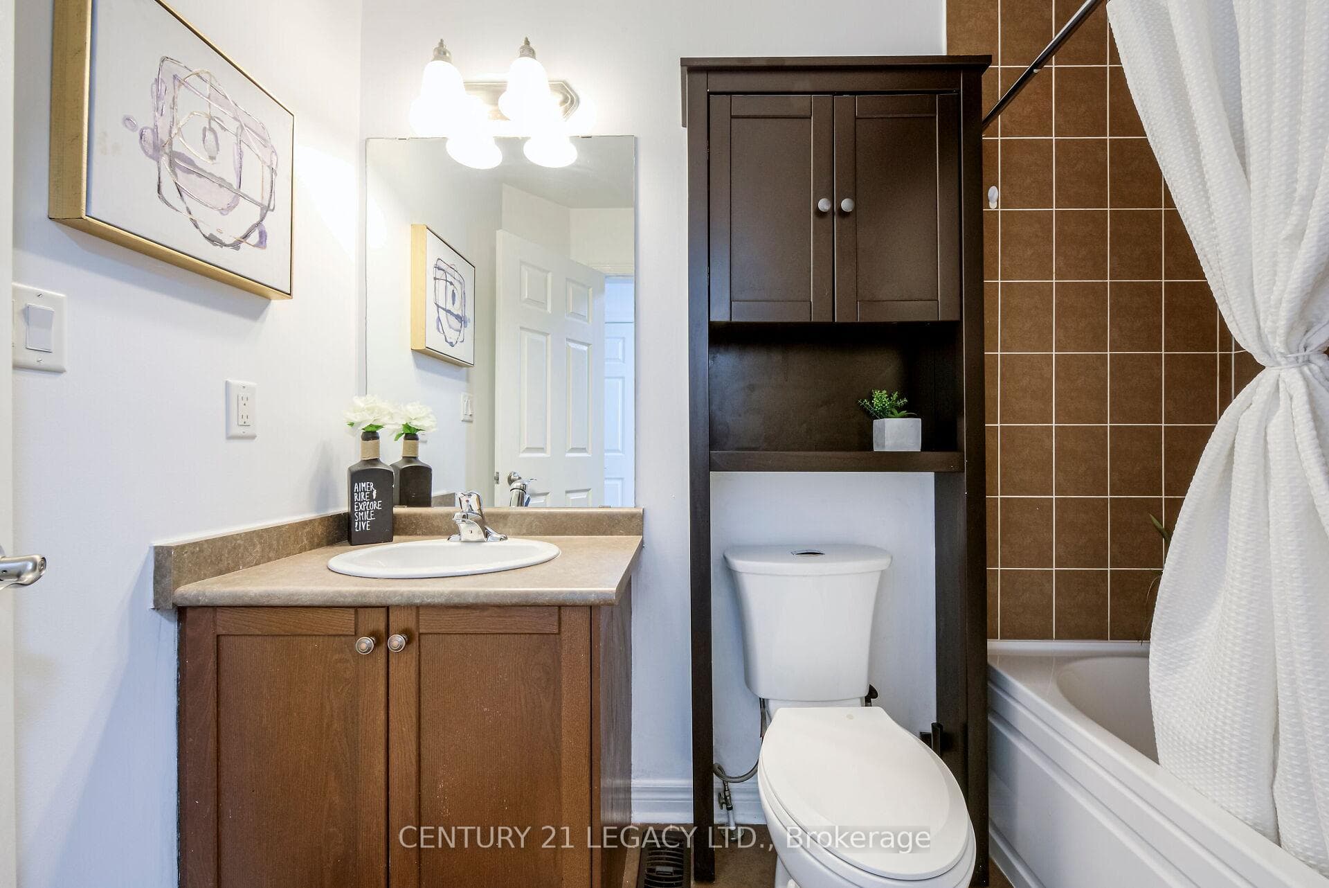 38 Losino Street photo 31