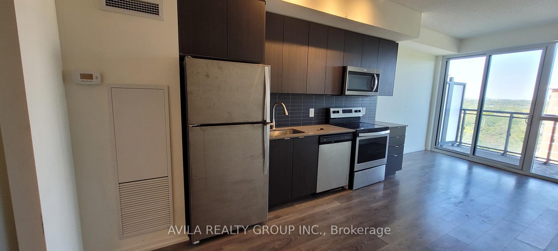 3237 Bayview Avenue Unit 1108 photo 8