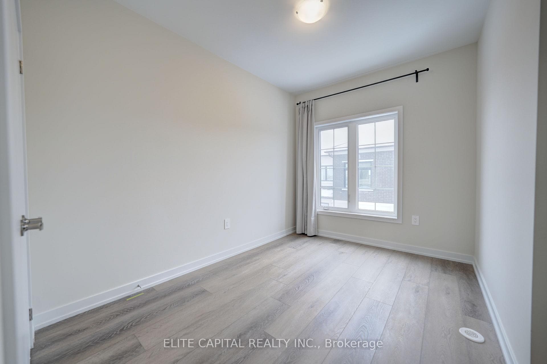51 Peace Lane photo 12