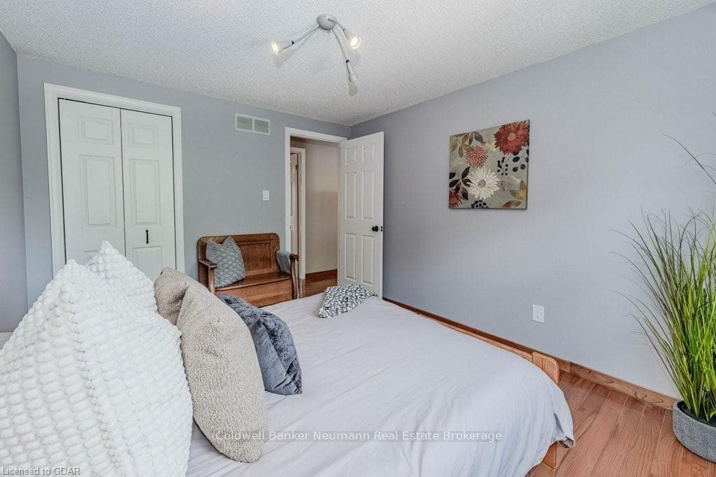 22 BRADY Lane photo 42