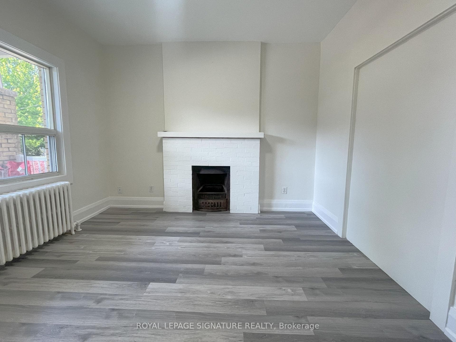 167 Barker Avenue Unit Main photo 2