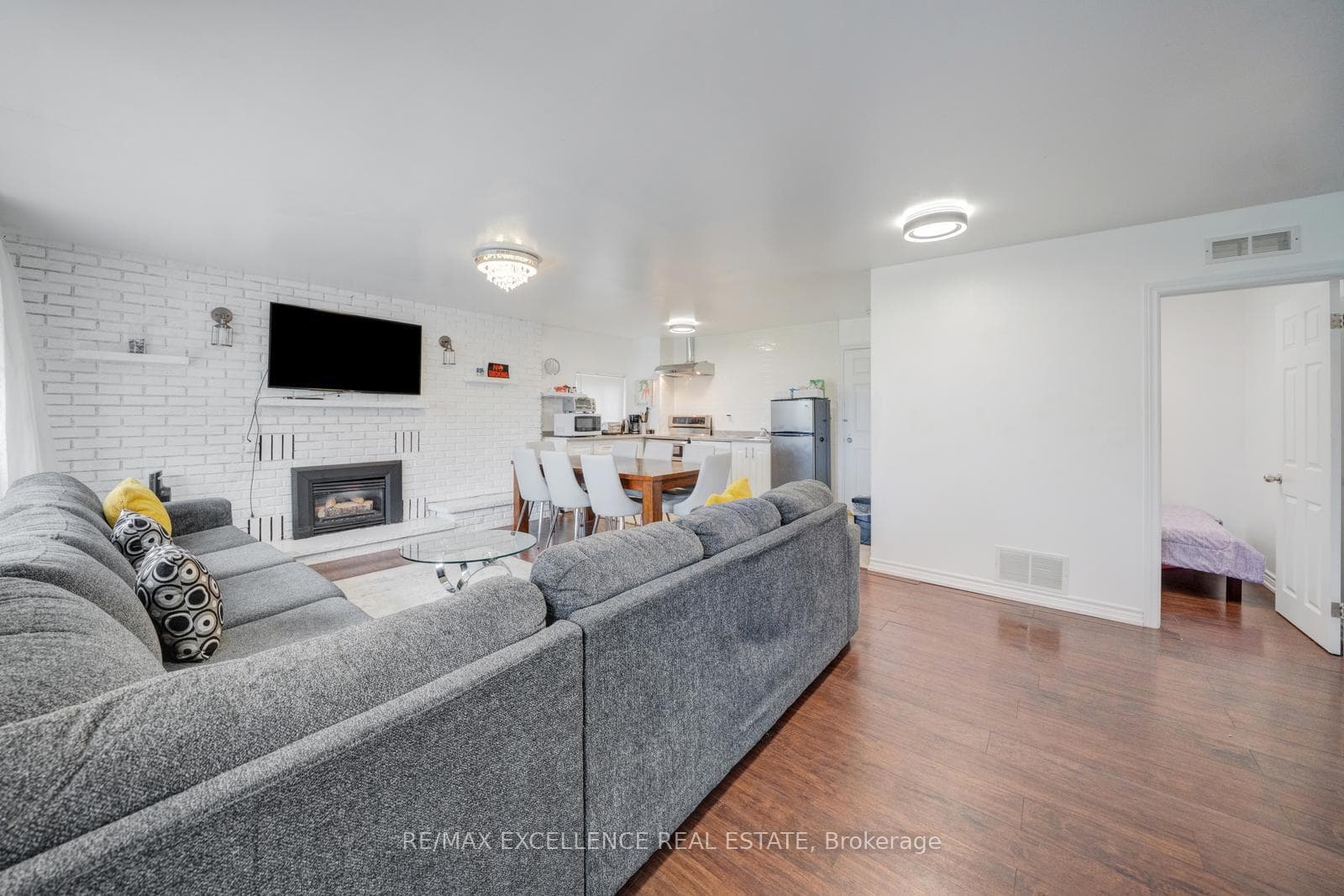 12575 NIAGARA RIVER Parkway photo 28