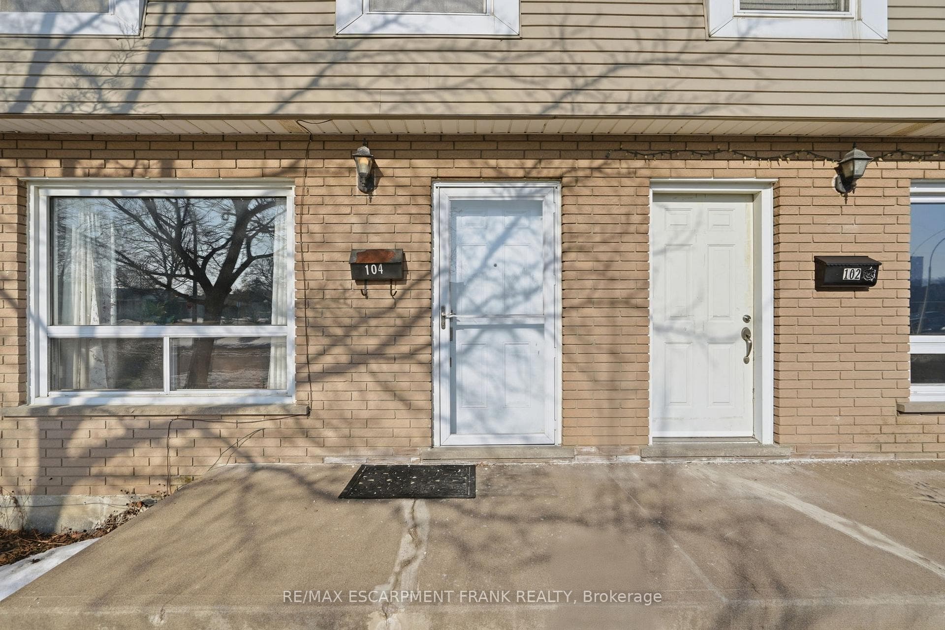 104 Neil Avenue photo 3