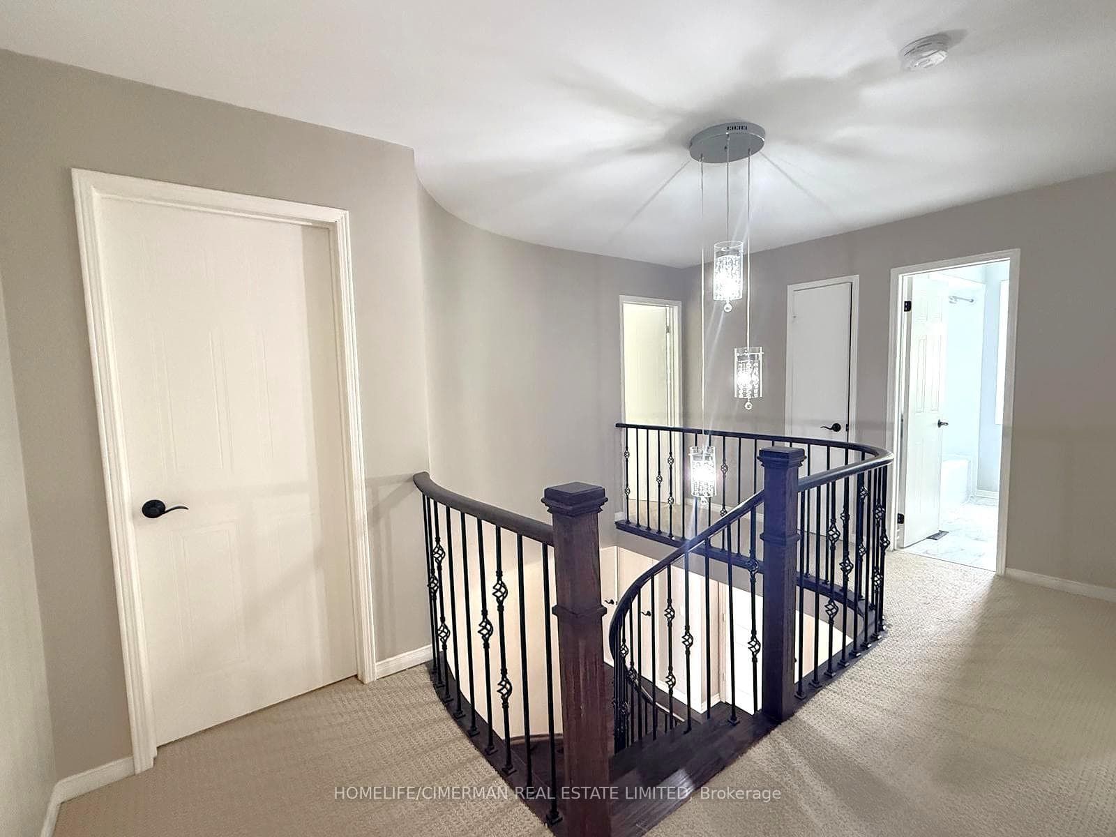 42 Lensmith Drive Unit UPPER photo 17