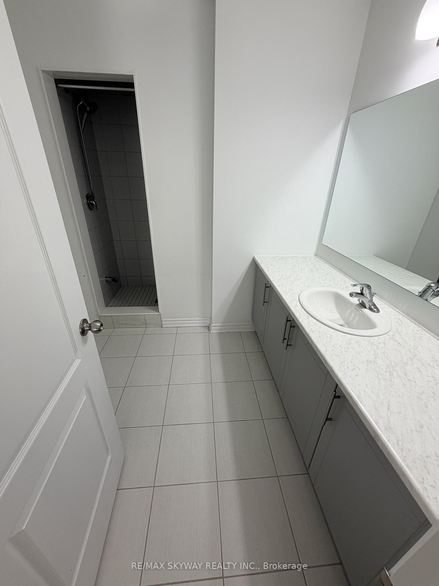16 Joseph Halbert Place photo 12