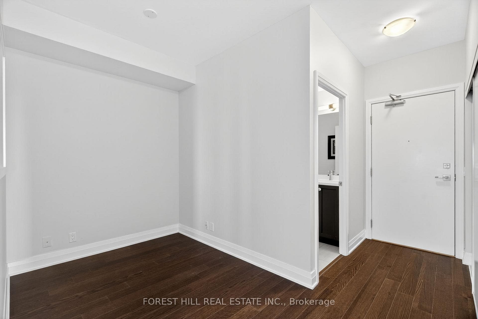 530 St Clair Avenue Unit 1608 photo 11