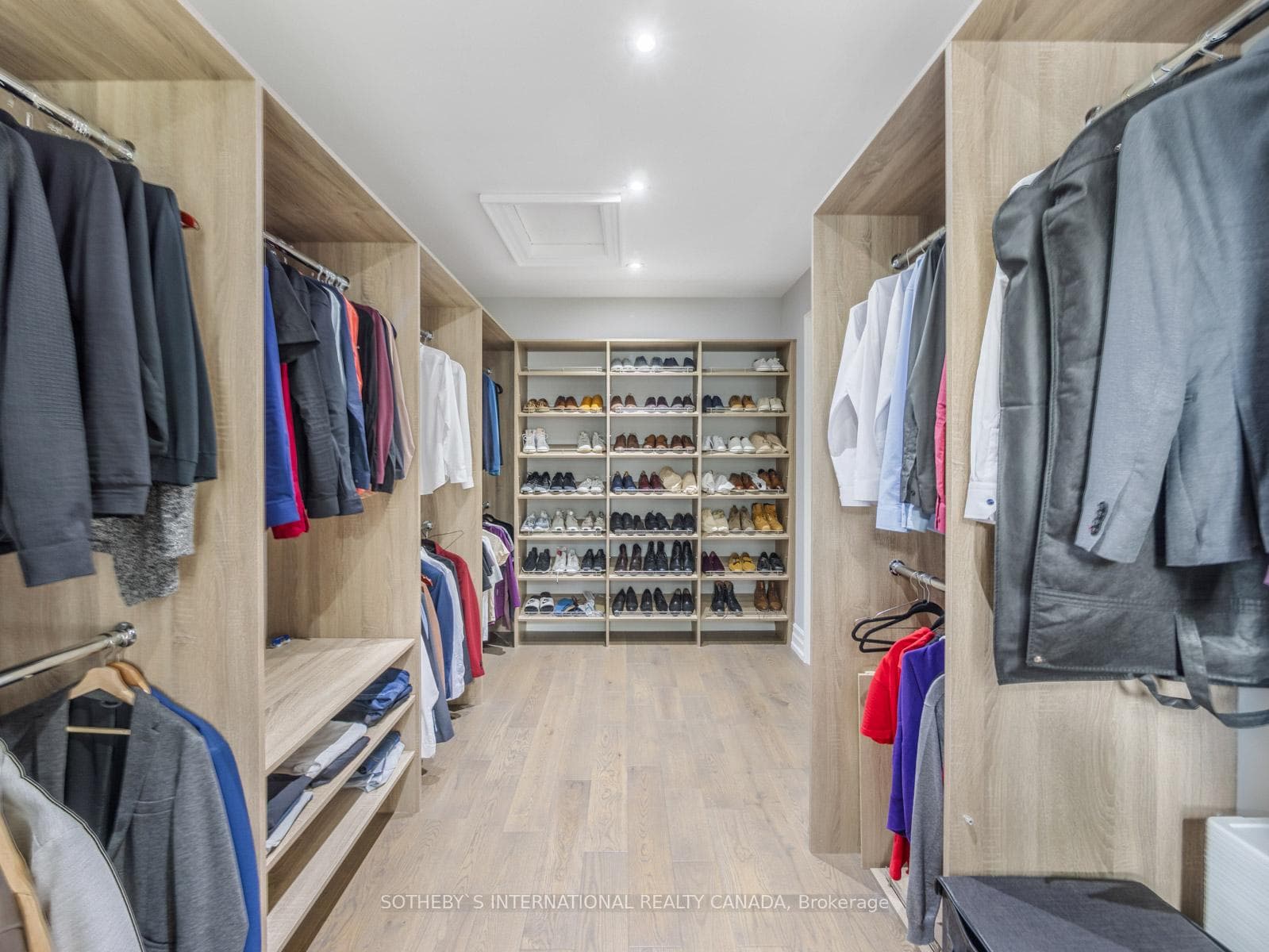 1092 Henley Road photo 27
