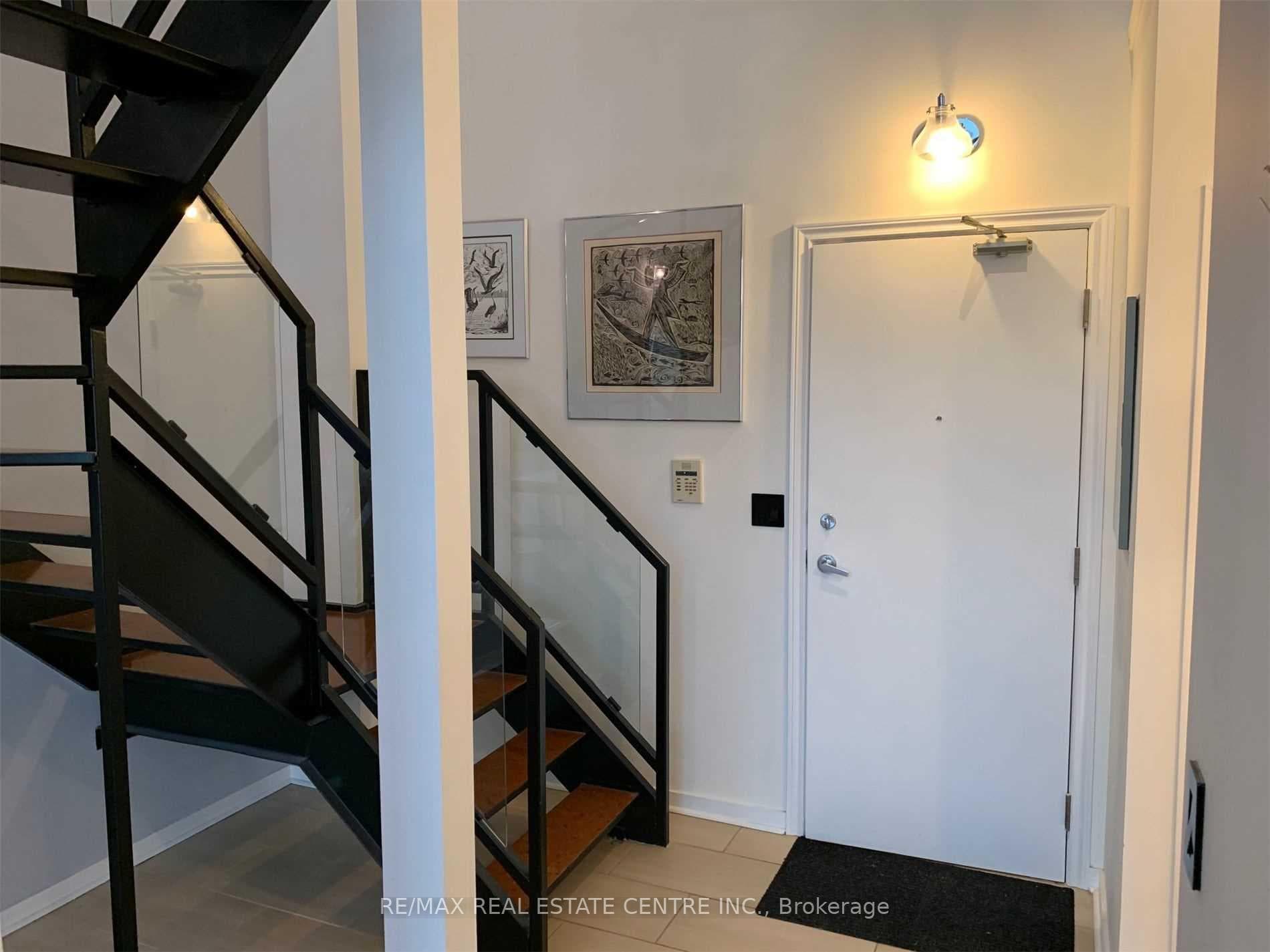 300 Manitoba Street Unit 102 photo 5