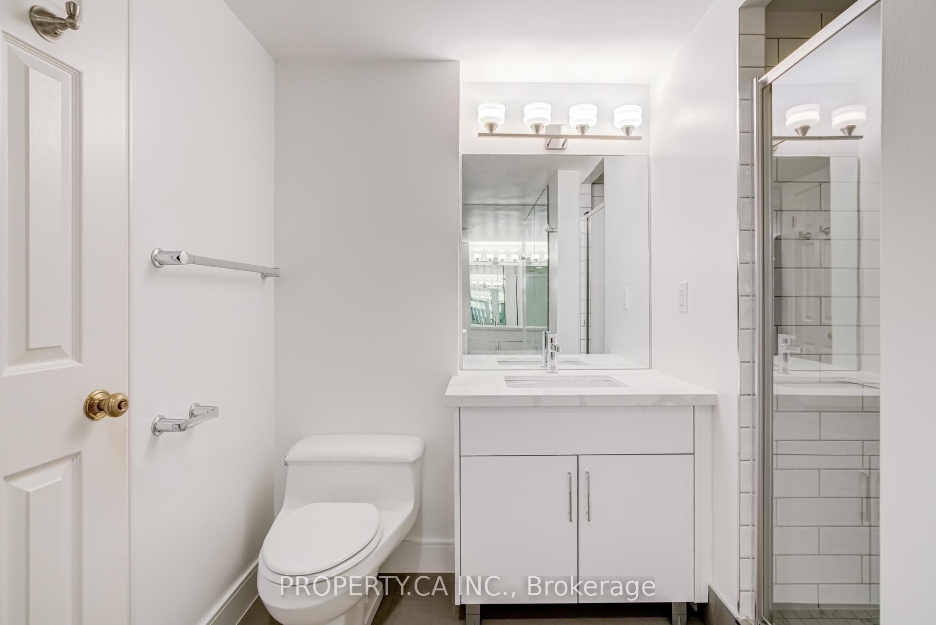 1 Aberfoyle Crescent Unit 410 photo 24