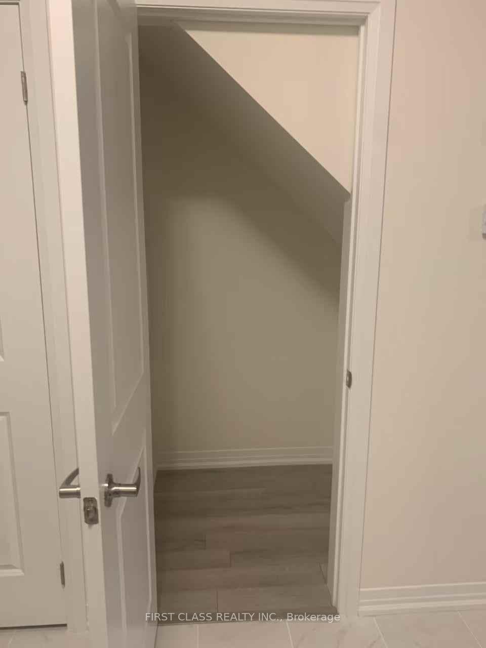 28 Eastern Avenue Unit 708 photo 14