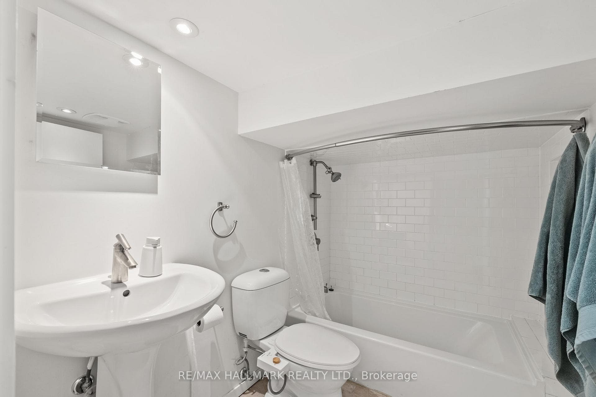 9 Muriel Avenue photo 23