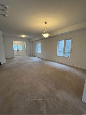 183 Werry Avenue photo 6