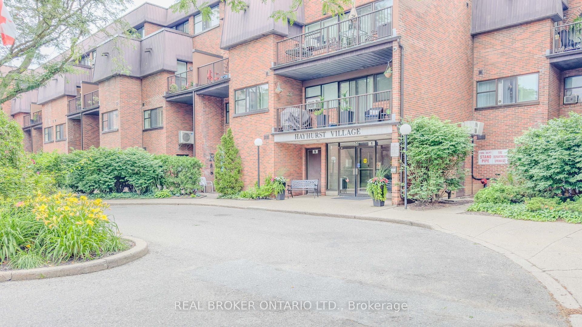 36 Hayhurst Road Unit 131 photo 3