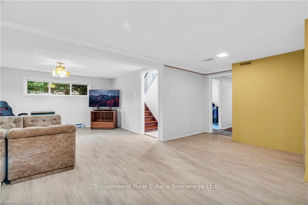 259 WARATAH Avenue photo 28