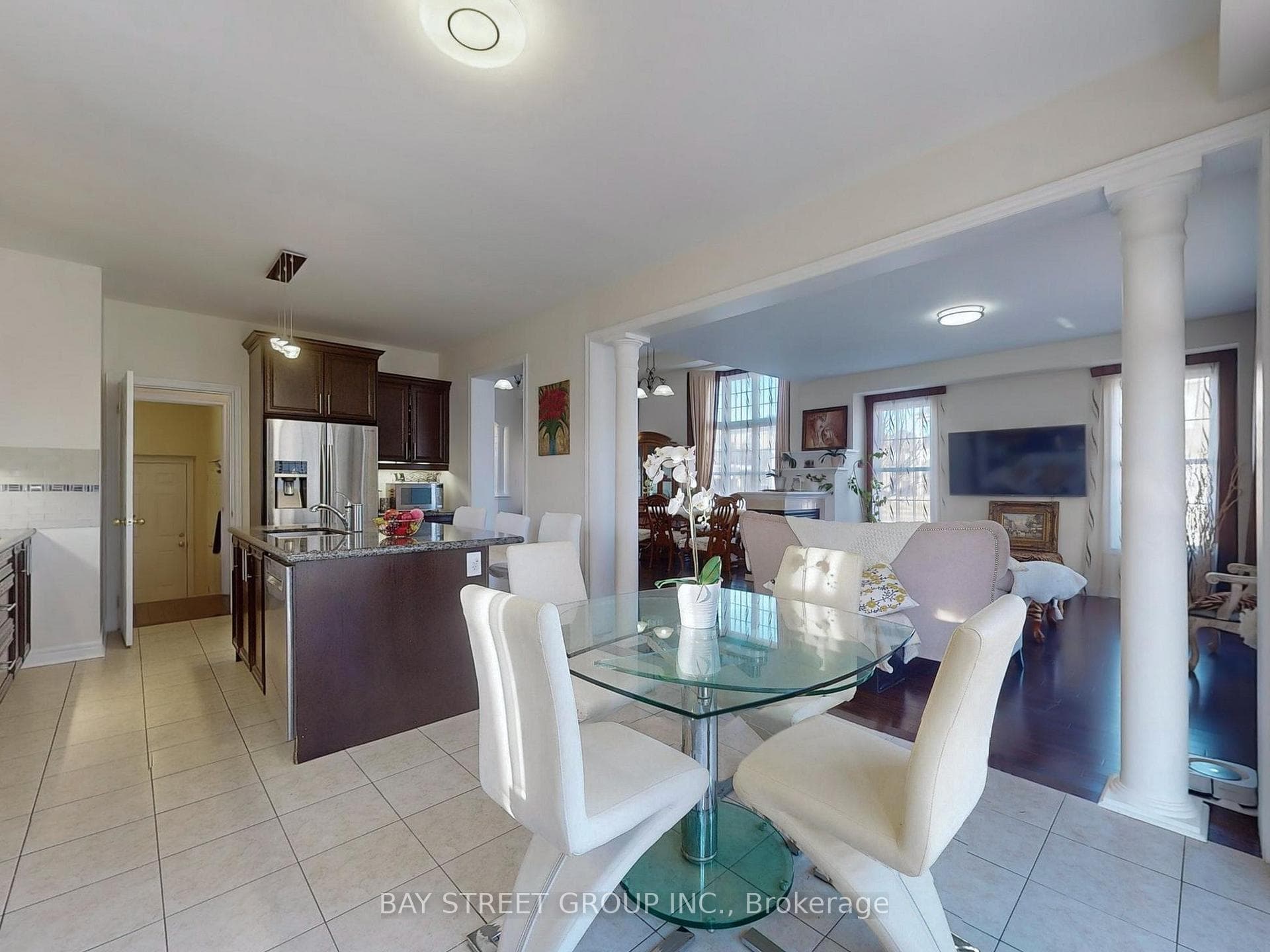 1 Ascalon Drive photo 11