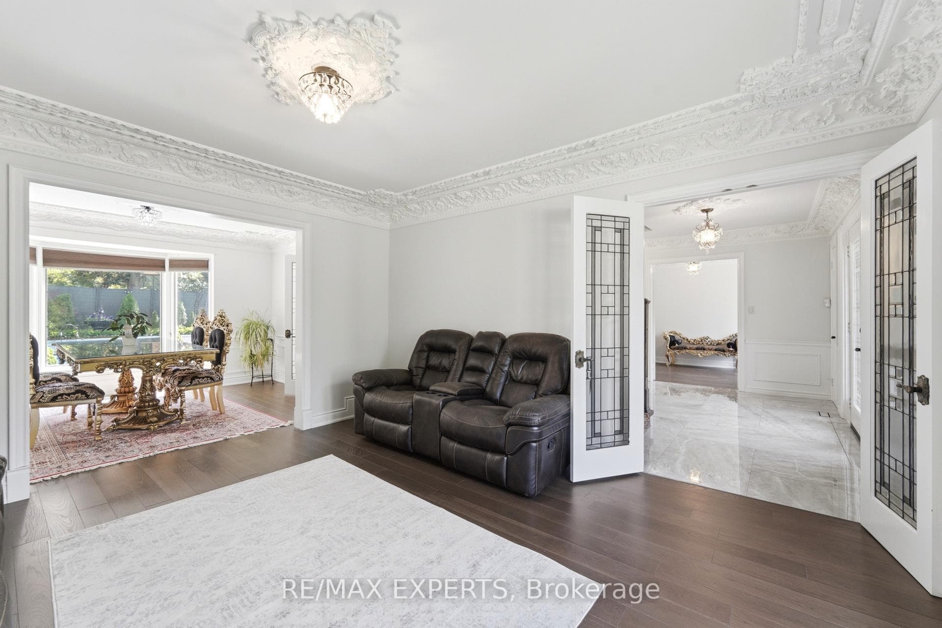 28 Stonegate Drive photo 9