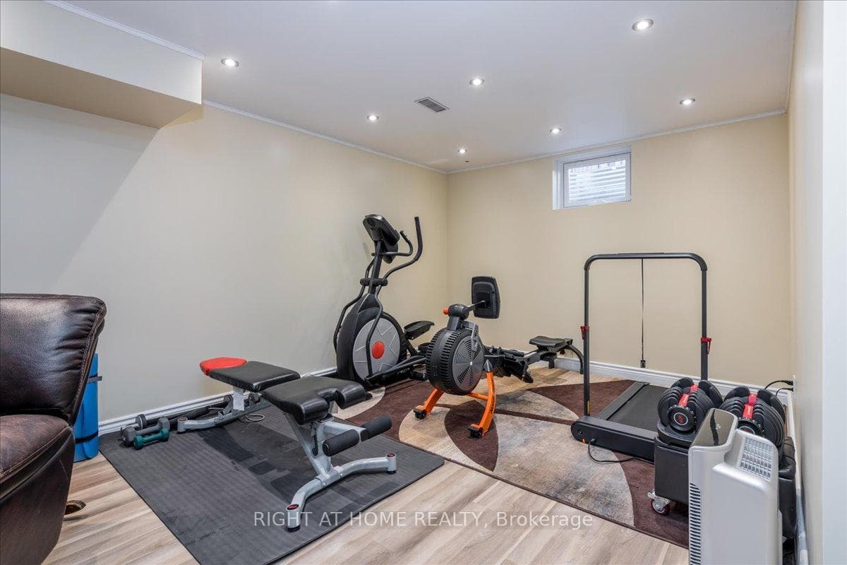 1258 Lowrie Street photo 23