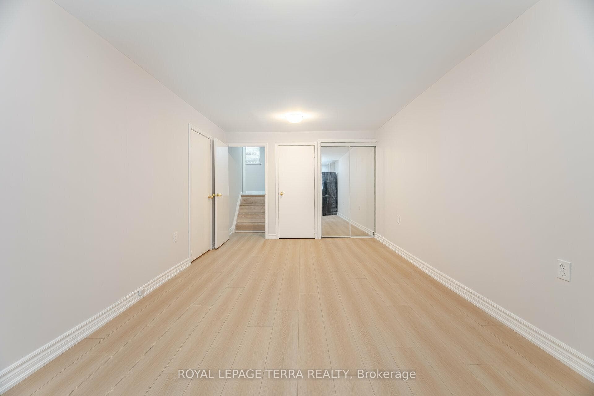 114 Milford Haven Drive photo 30