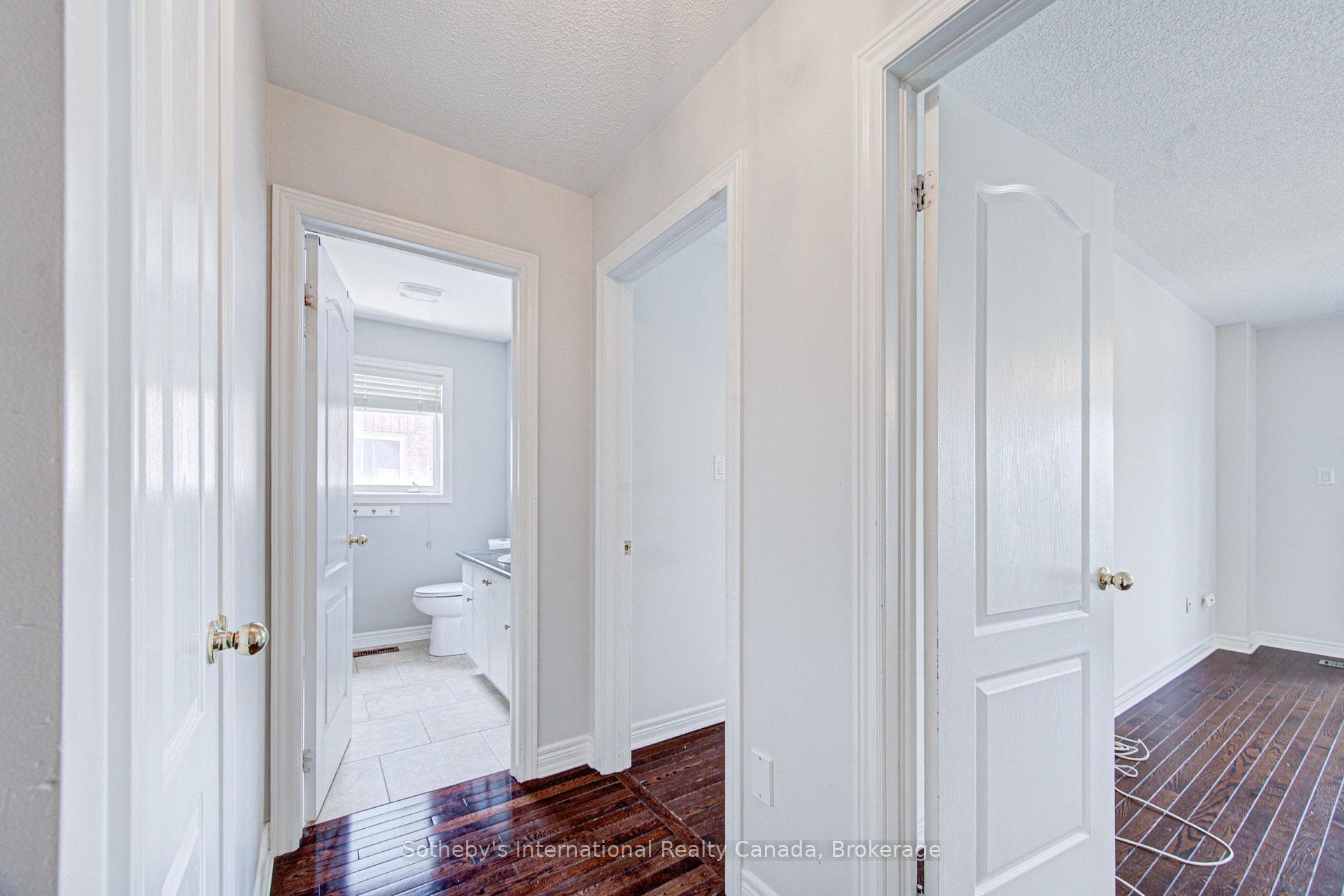 9 Aidan Drive photo 26