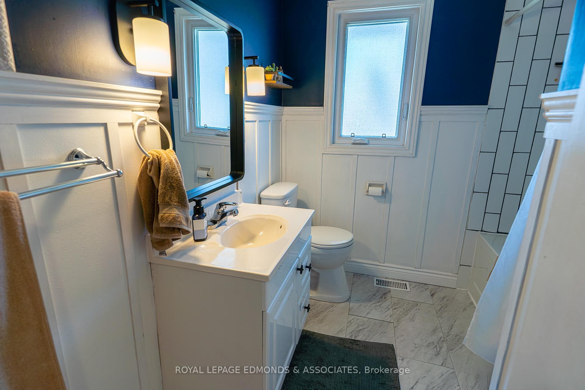 641 Pine Street photo 11