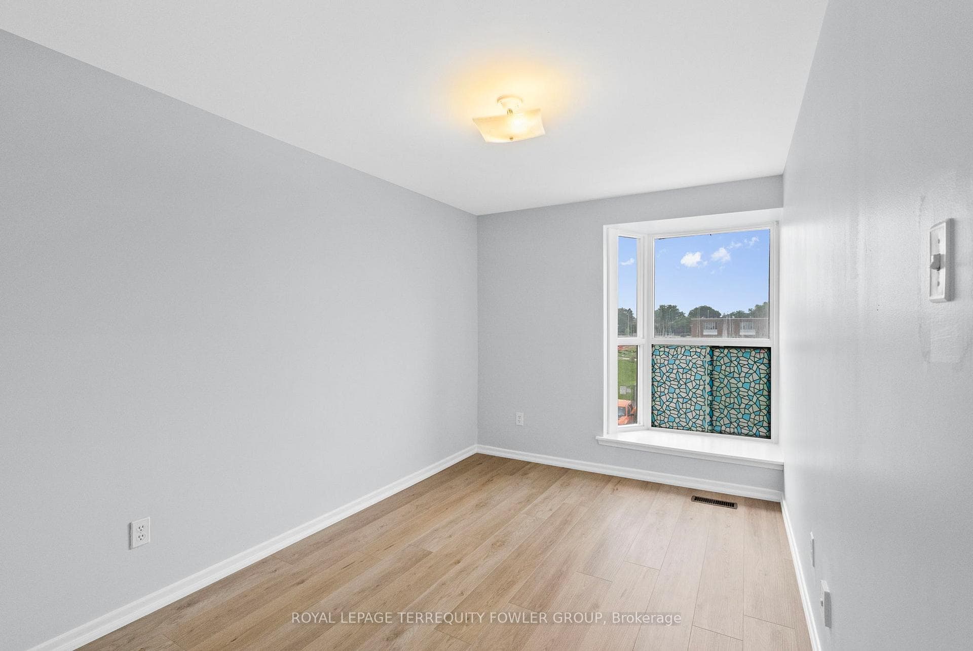 260 John Garland Boulevard Unit 224 photo 21