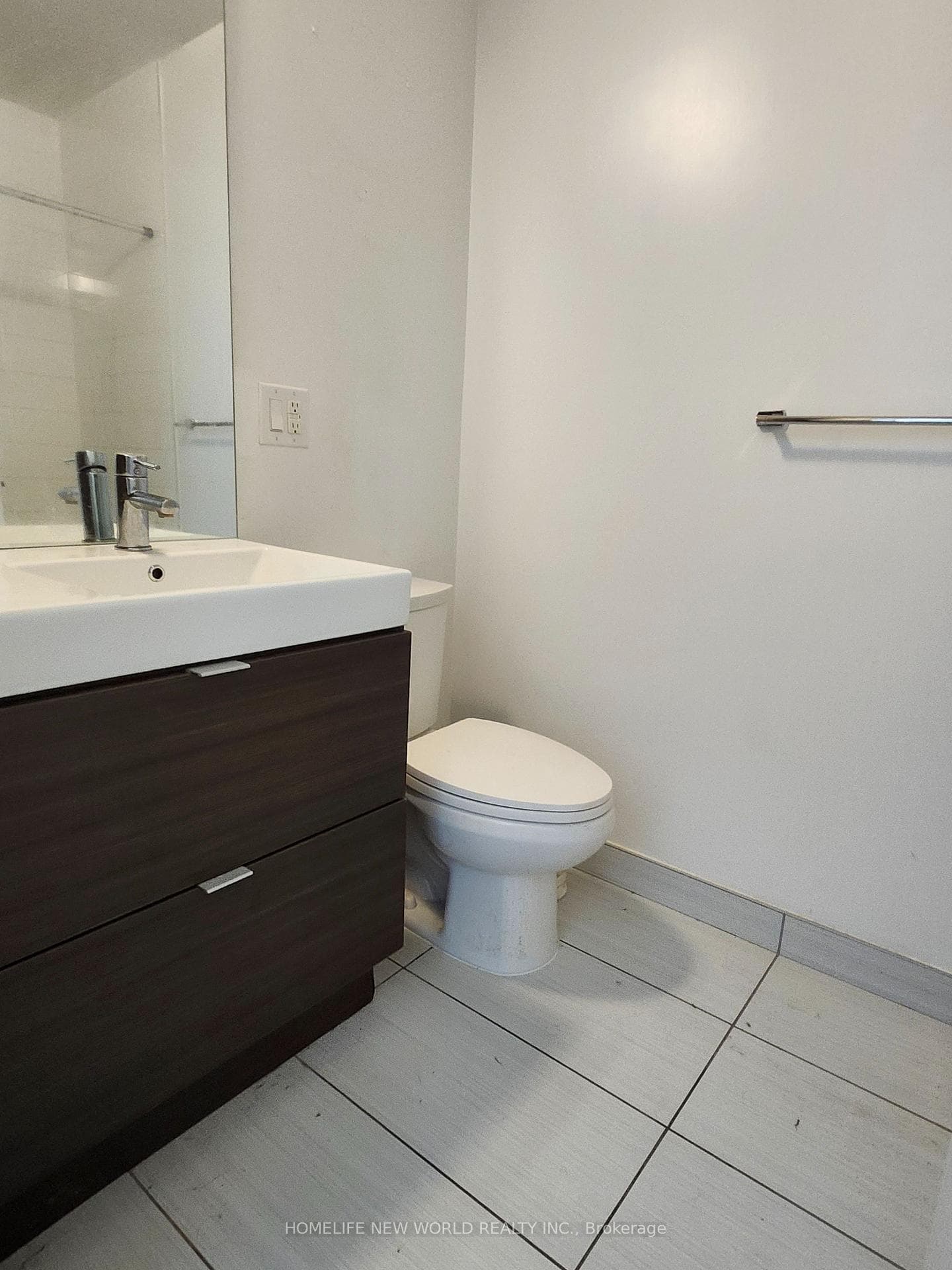 62 Forest Manor Road Unit 1302 photo 8