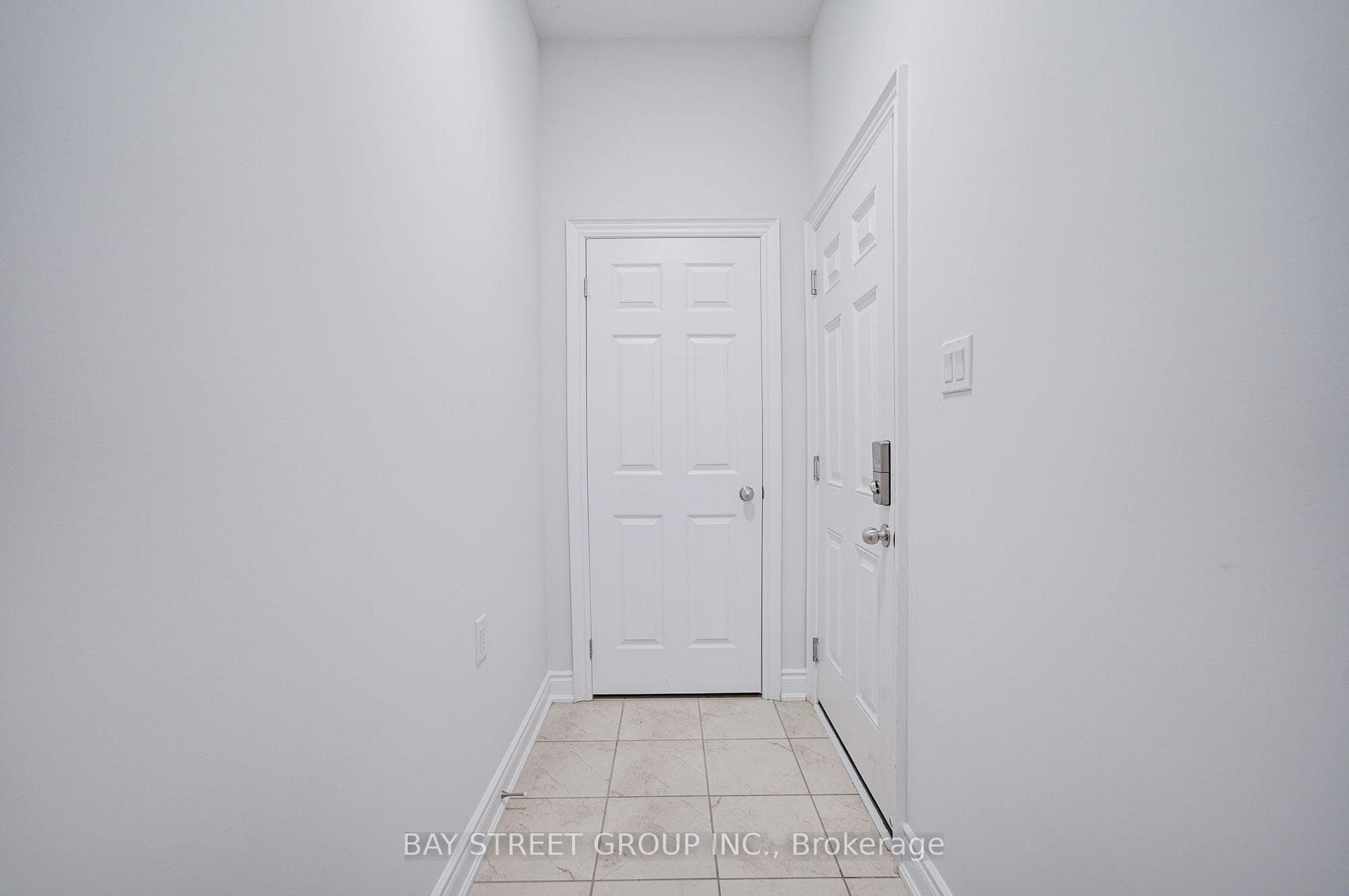 614 Baker Hill Boulevard photo 9