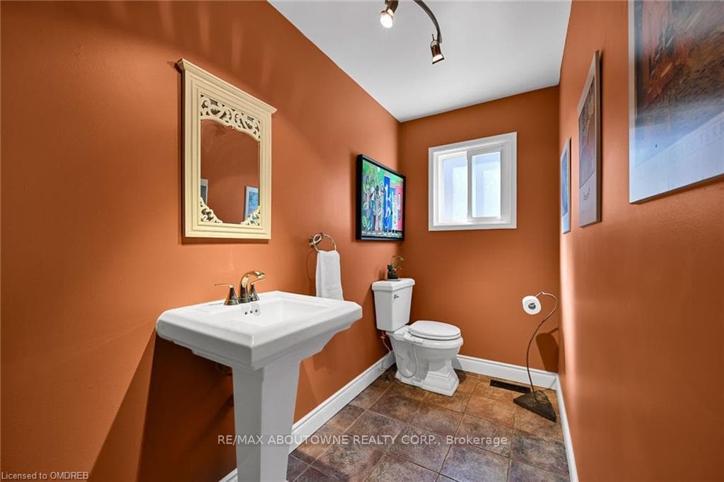434 Parkridge Crescent photo 27