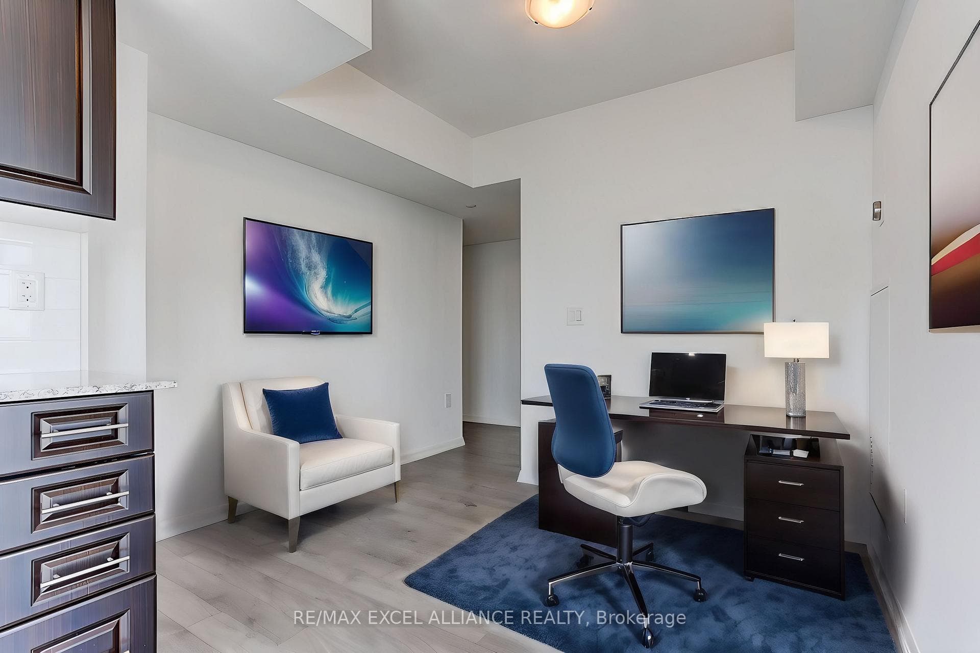 830 Lawrence Avenue Unit 2707 photo 9