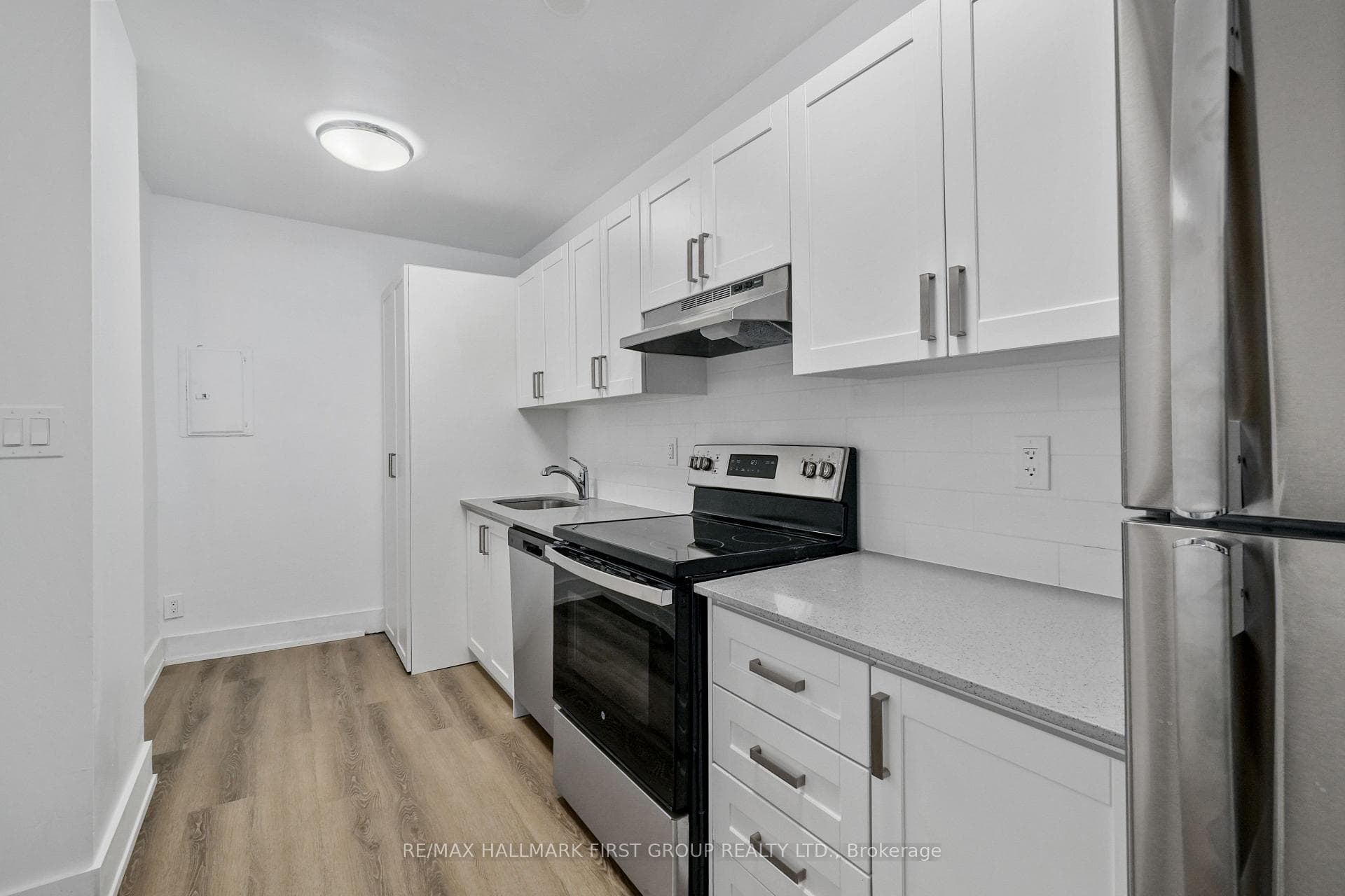 202 Green Street Unit 4 photo 9