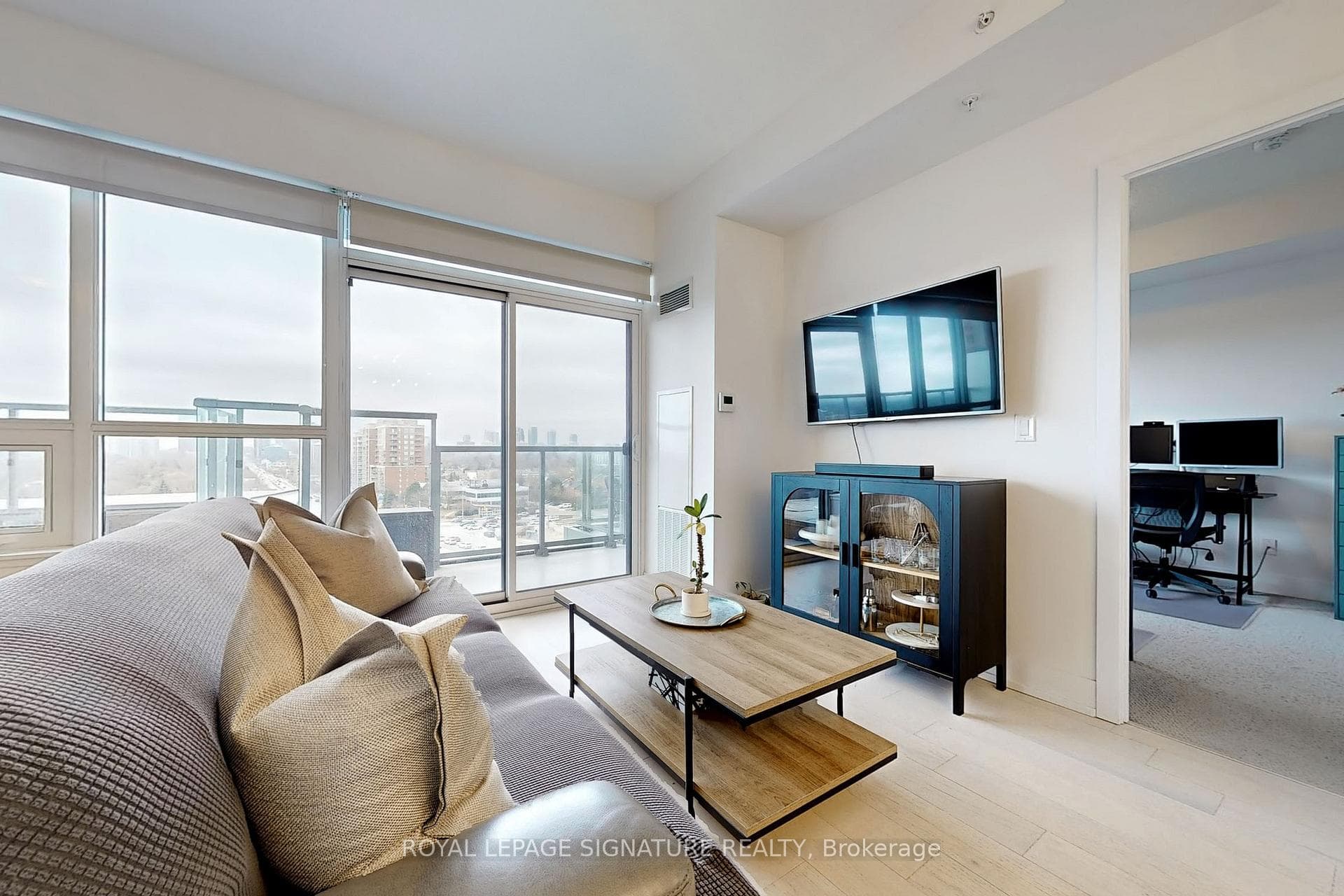 7 Kenaston Gardens Unit 1007 photo 3