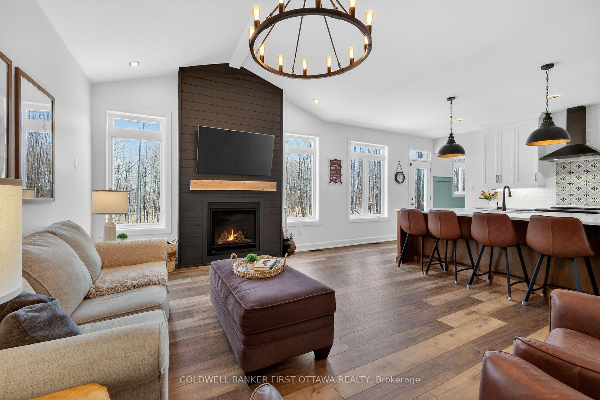 134 James Andrew Way photo 10
