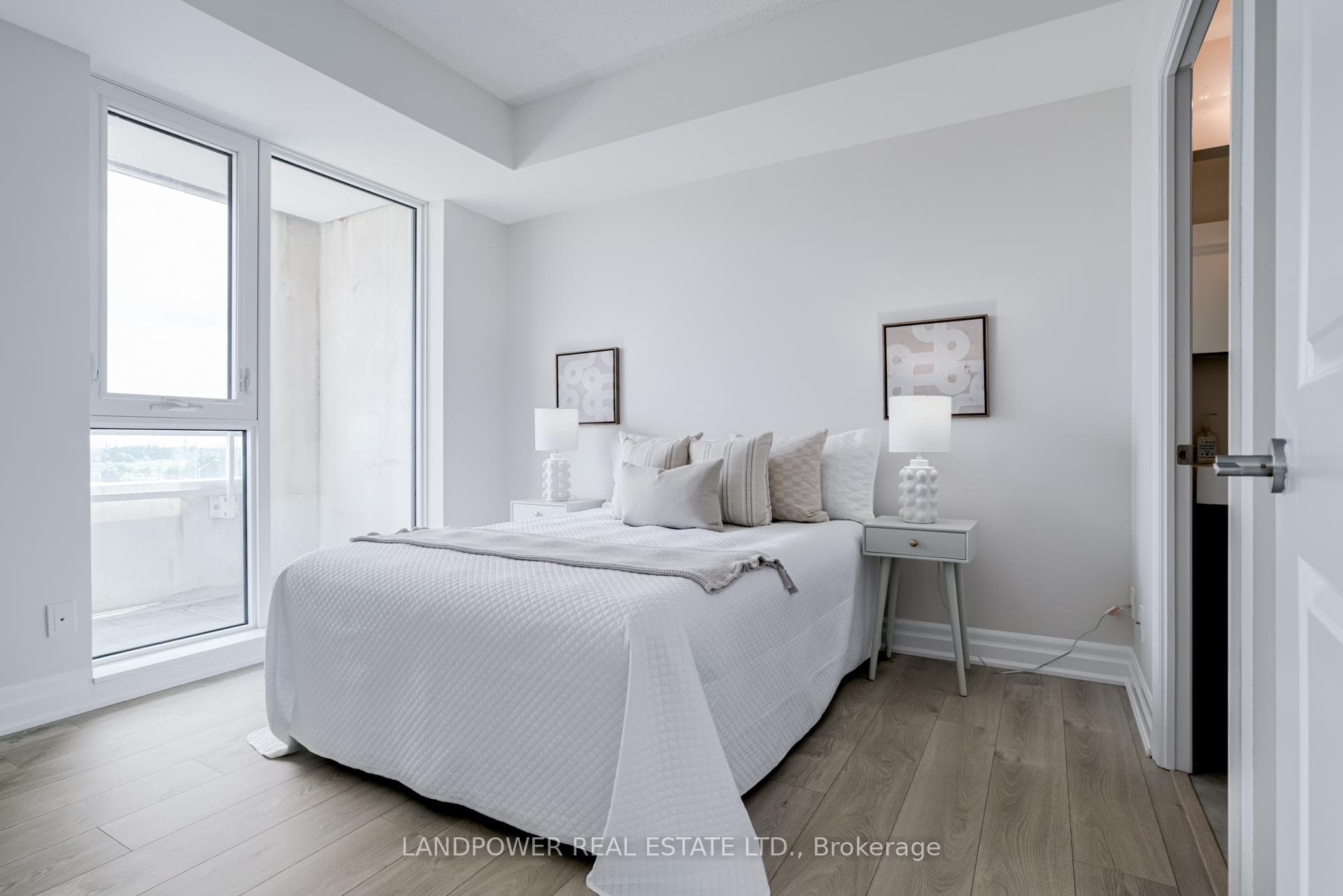 10 Rouge Valley Drive Unit 611A photo 15