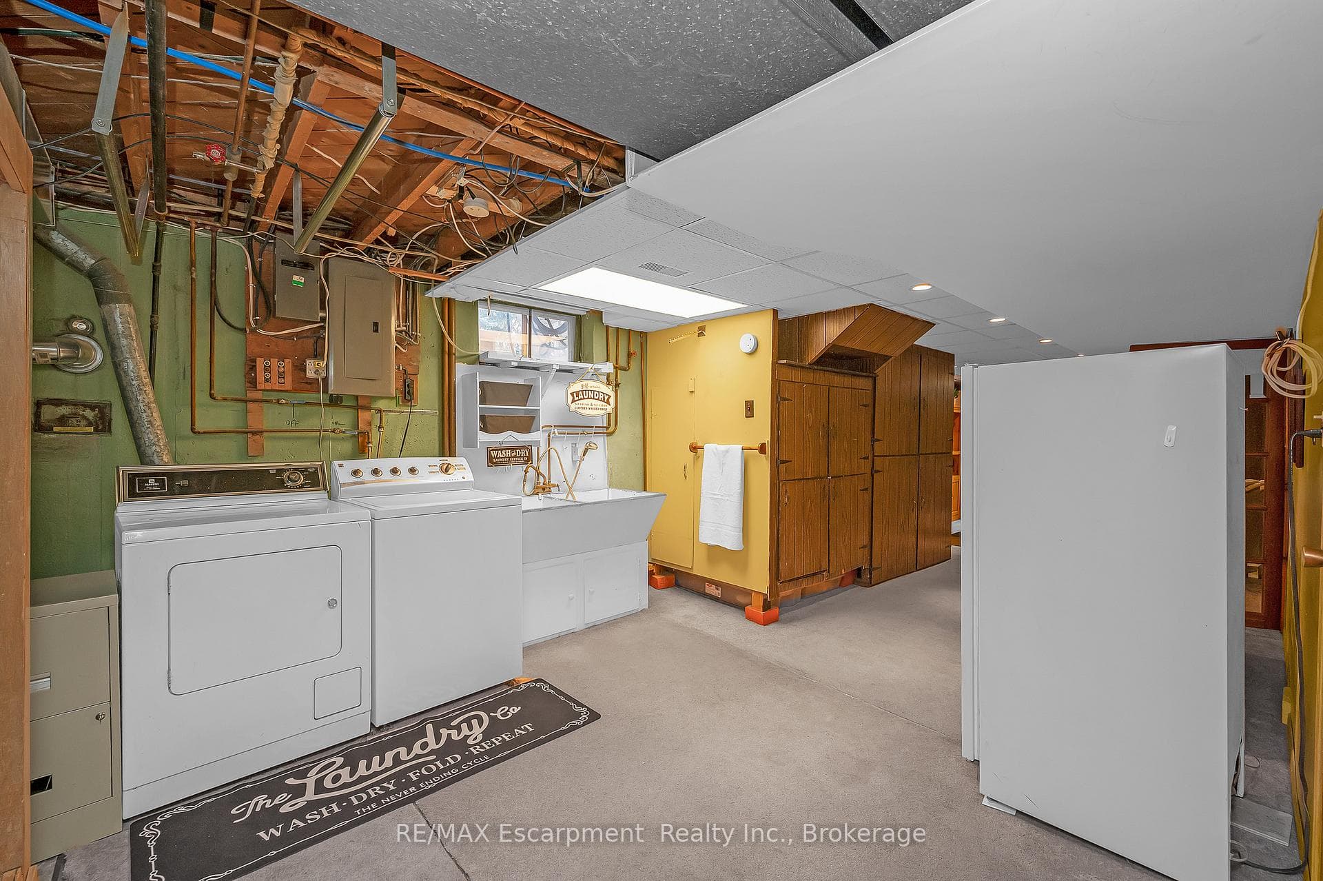 16 Glendale Drive photo 24