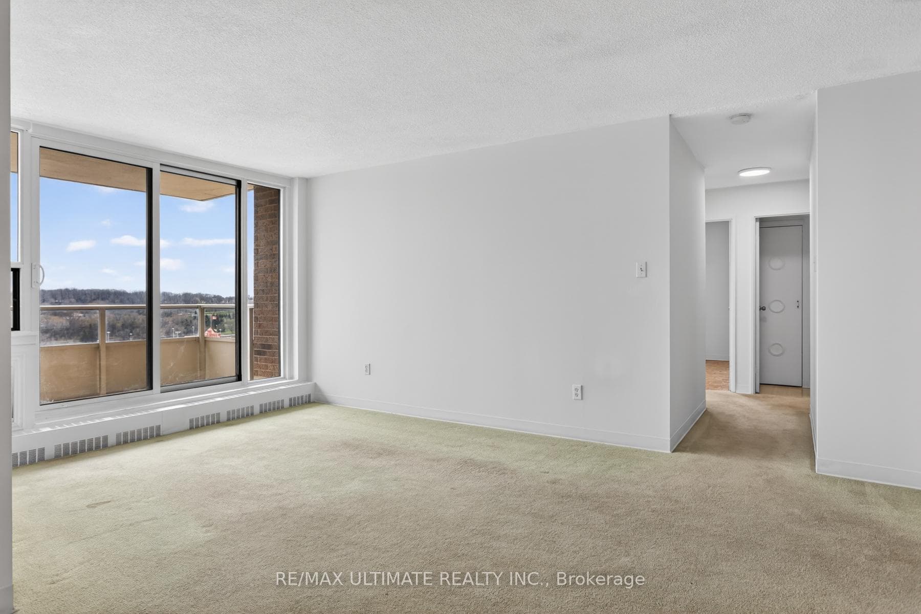 15 TORRANCE Road Unit 1003 photo 7