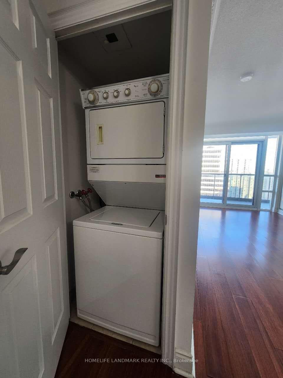 15 Greenview Avenue Unit 2114 photo 13
