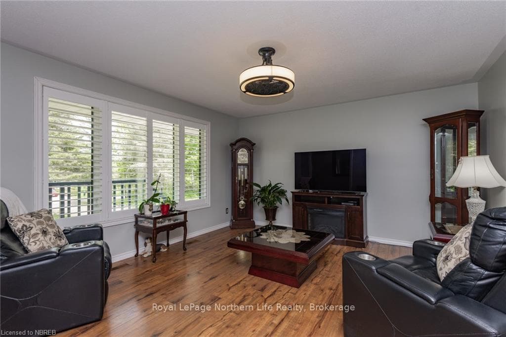 668 LAVIGNE Road photo 10