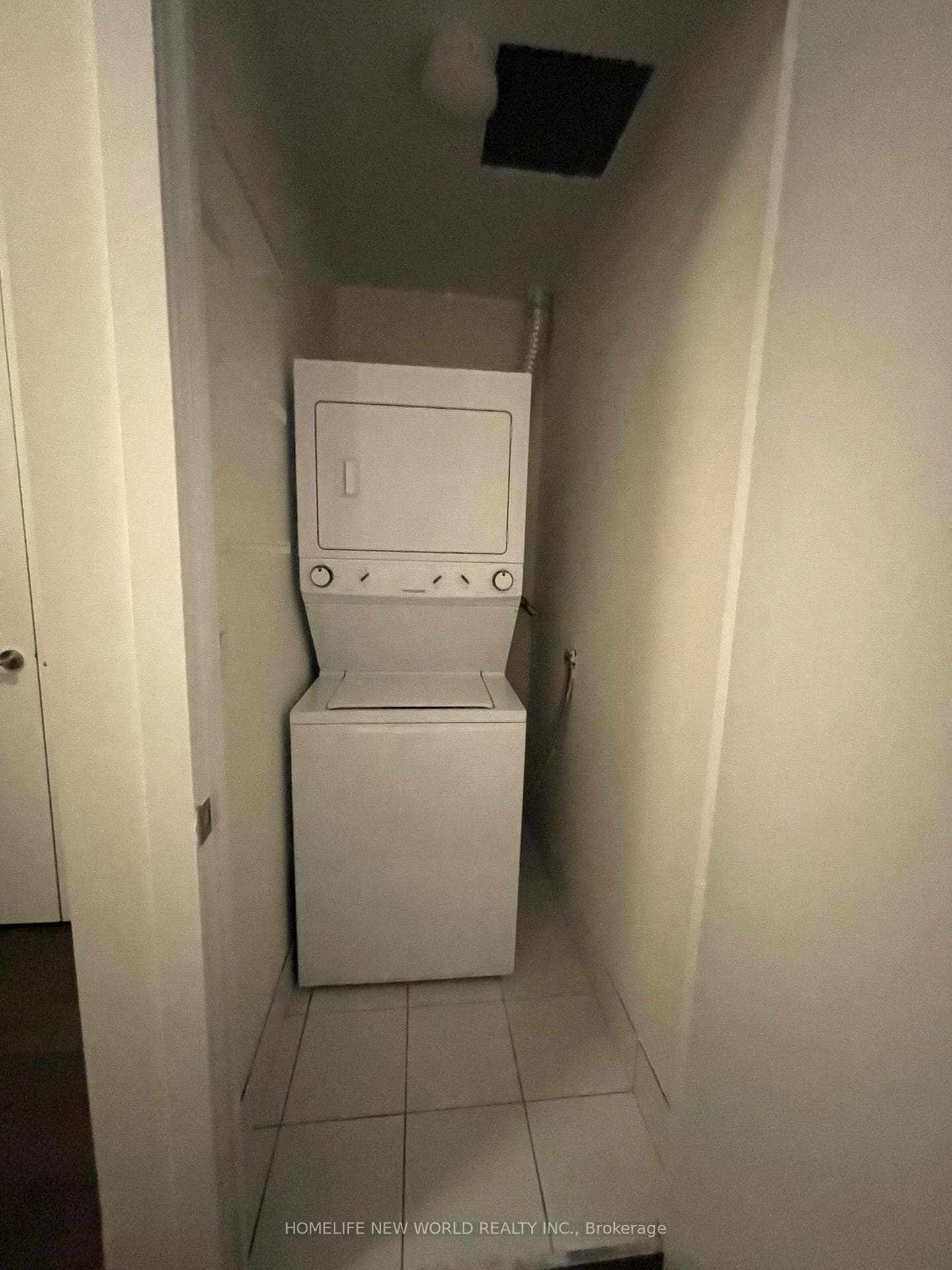 399 Adelaide Street Unit 315 photo 14