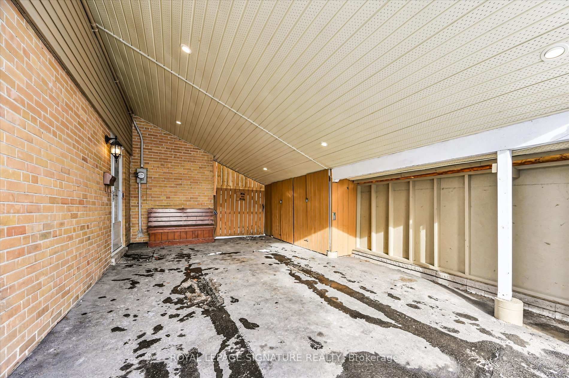 Carport